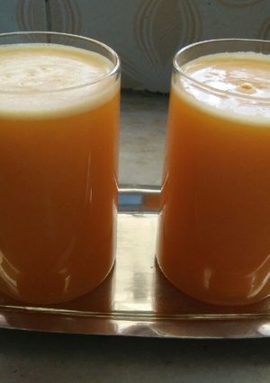 A picture of Orange-pineapple juice.
