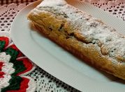 Una foto de budin con pasas