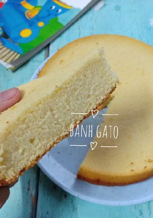 Hình của món Bánh gato cơ bản (không lò nướng, không bột nở).