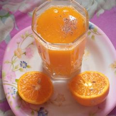 A picture of Fresh Orange juice.
