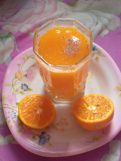 A picture of Fresh Orange juice.