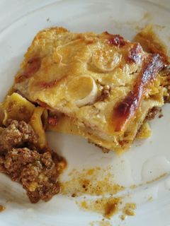 Una foto de Lasagna mixta con pasta precocida