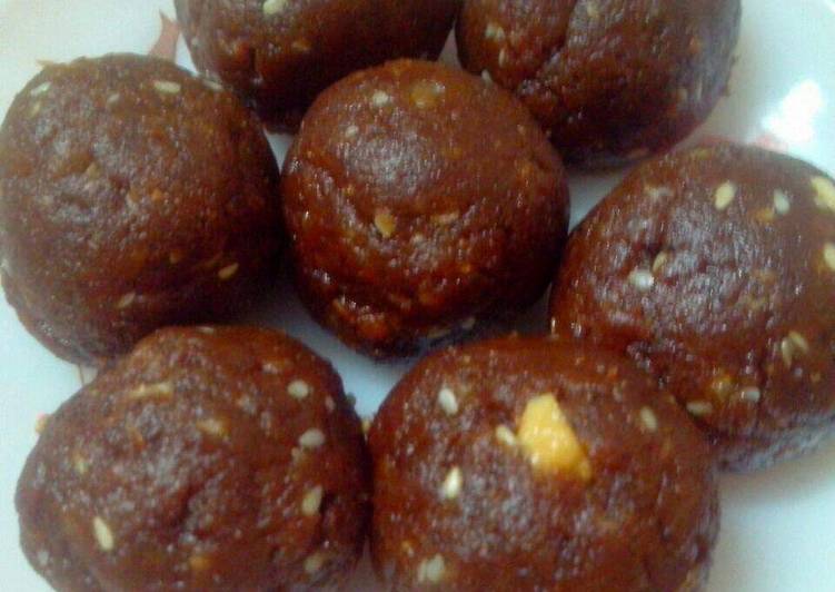 Simple Way to Make Speedy Ghee residue ladoo