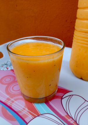 A picture of Creamy Papaya Smoothie.