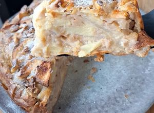 Une photo de Gâteau pommes, poires et noix