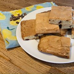 A picture of Blondies.