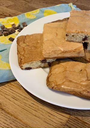 A picture of Blondies.