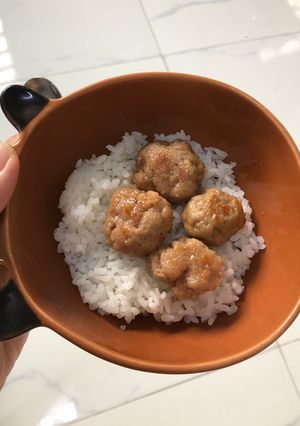 Hình của món Thịt heo rim nước dừa.