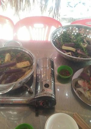 Hình của món Lẩu mắm cá ba sa.