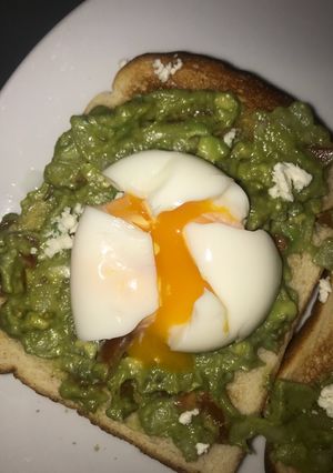 A picture of Spring avocado breakfast.