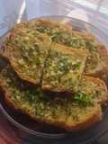 Garlic Bread (versi sederhana) / Garlic Bread (simple version)