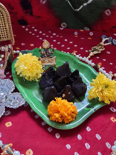 ઓરીયો ડ્રાયફ્રુટ મોદક (Oreo Dryfruit Modak Recipe In Gujarati) રેસીપી મુખ્ય ફોટો