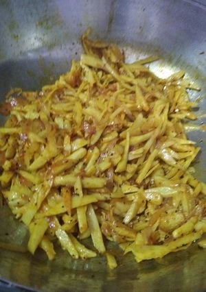 सुखी अरबी की सब्जी (Sukhi Arbi ki sabji recipe in hindi) रेसिपी मुख्य फोटो