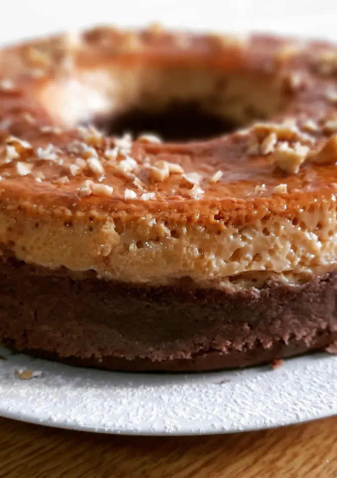 Una foto de Chocoflan sin gluten