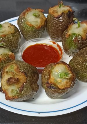 A picture of Stuffed capsicum.