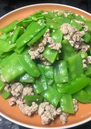 รูปของ ผัดถั่วลันเตา🥗