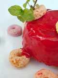 Mousse de fresa con glaseado espejo