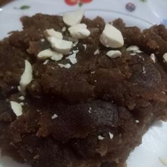 A picture of Atte Ka halwa.