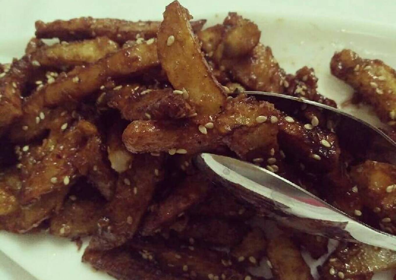 Potatoes with honey and chilli