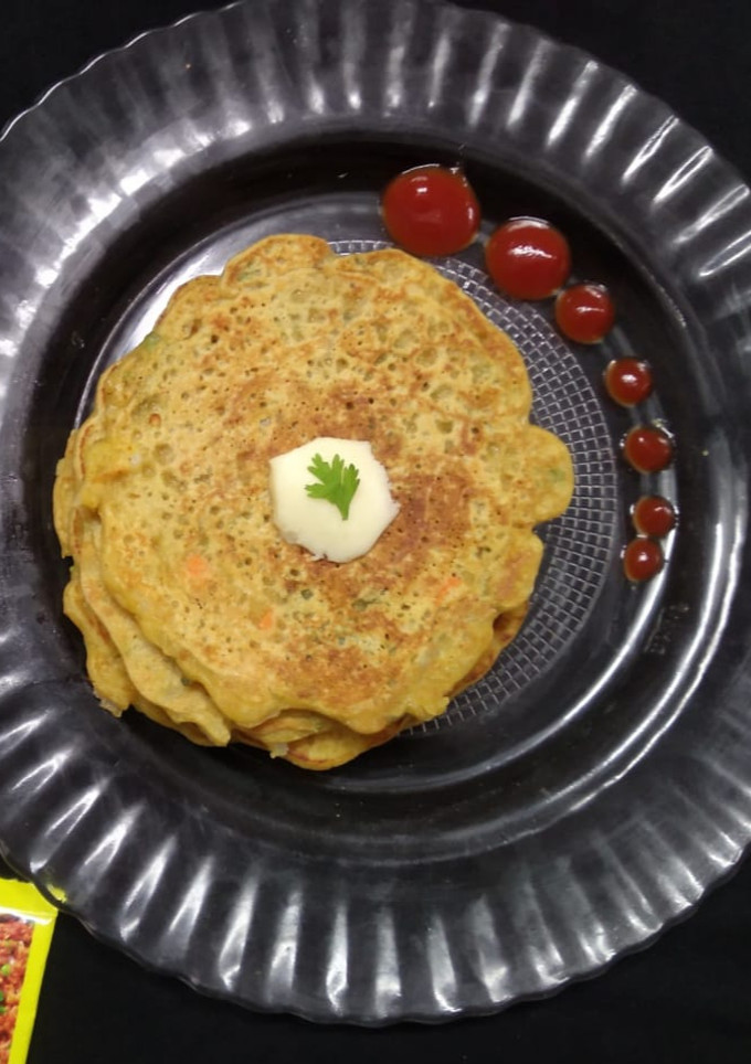 A picture of Kodo millet vegetable pancake.