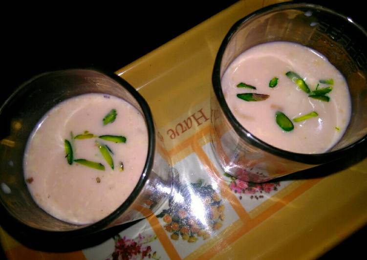 Steps to Make Ultimate Orange Thandai