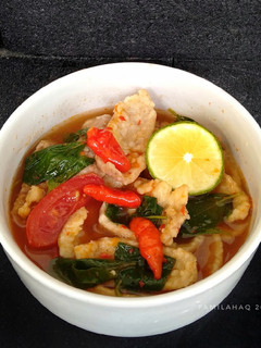 Foto resep Asem-asem Tahu Kulit Kuah Kemangi