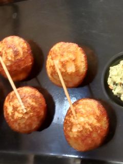 सूजी के अप्पे (Suji ka appe recipe in hindi) रेसिपी मुख्य फोटो