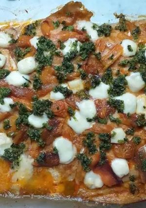Una foto de Palometa al horno con pimientos asados y queso feta