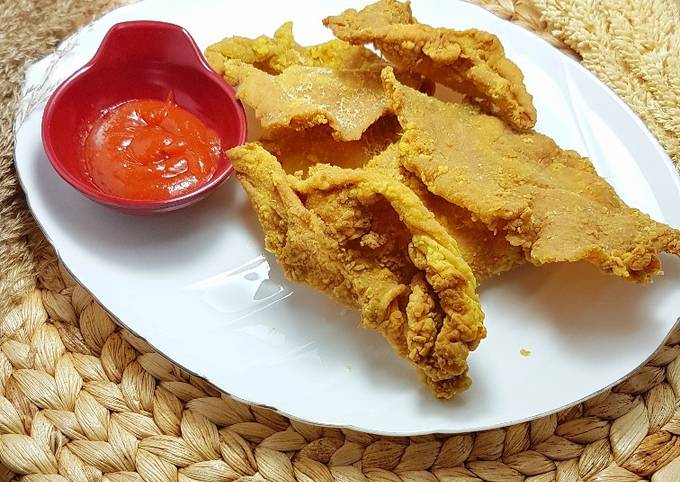 Kulit ayam crispy (crispy chicken skin)