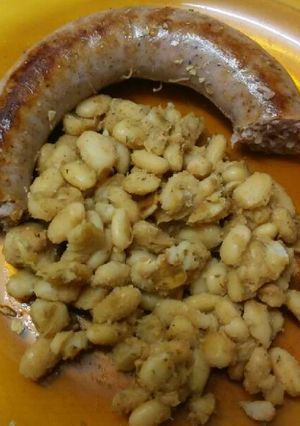 Una foto de Mongetas amb botifarra
