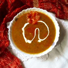 A picture of Dal makhni.