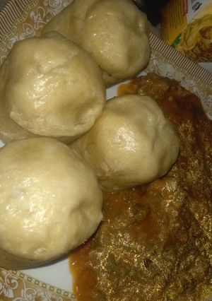 A picture of Alkubus da miyan taushe.