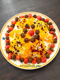 عکسی از دستور قلقلی پلو (مرصع پلو با گوشت قلقلی)