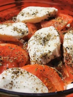 Caprese saláta recept fotója