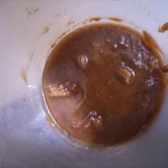 A picture of Khatti meethi chutney.