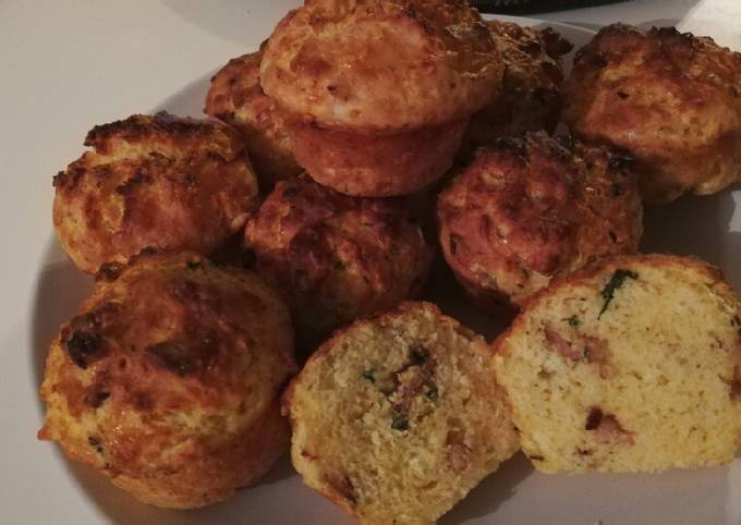 Cheesy bacon & spring onion savoury muffins