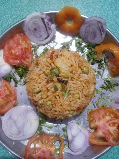 અવધિ વેજ પુલાવ (Awadhi Veg Pulao Recipe In Gujarati) રેસીપી મુખ્ય ફોટો