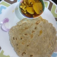 A picture of Jowar or Sorghum Roti.