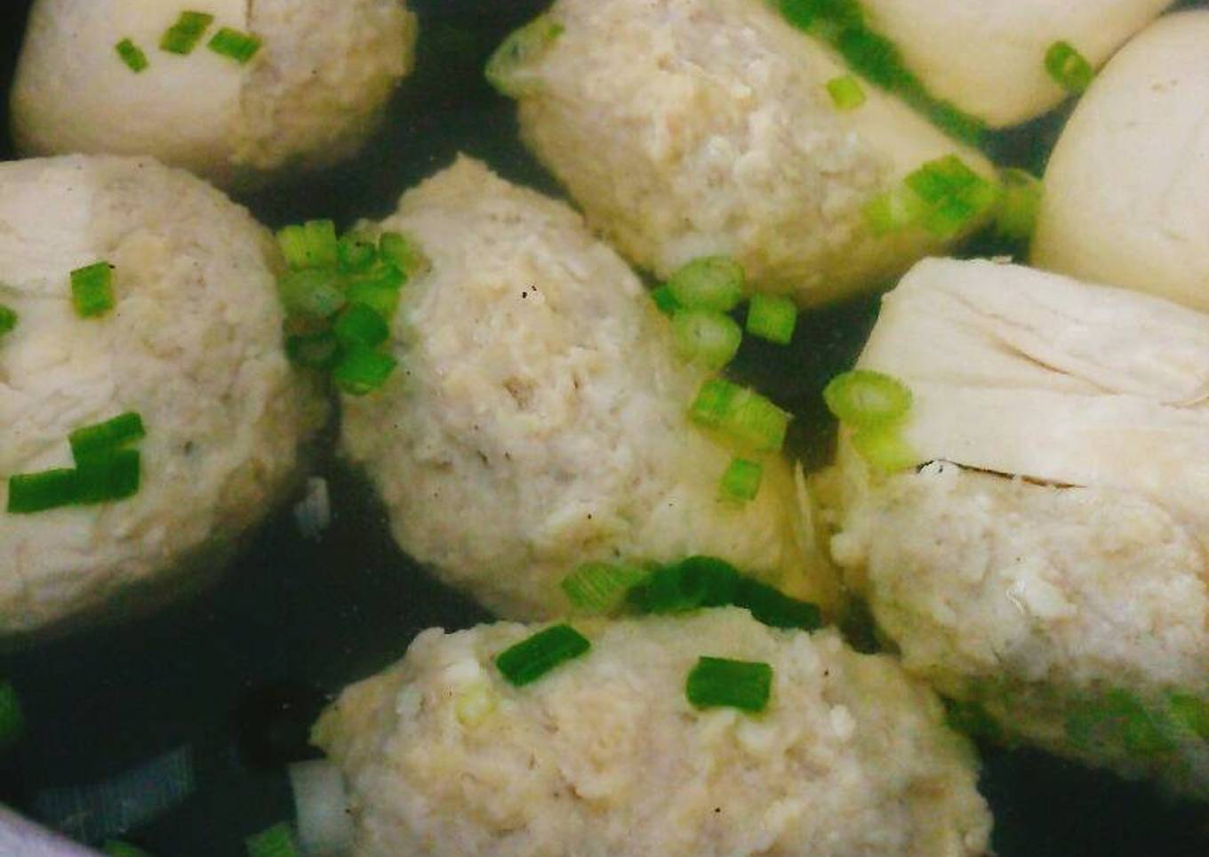 Bakso tahu babi kuah
