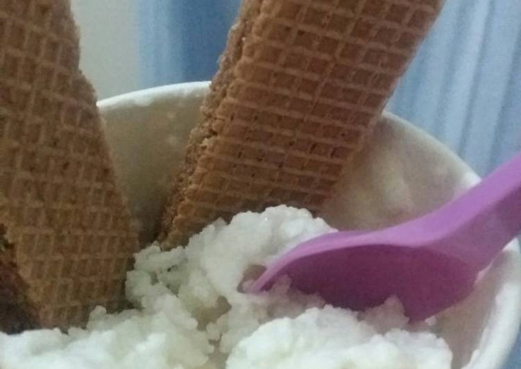 Es Krim Putih Telur