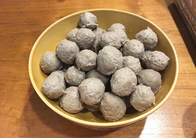 Bakso Sapi 
Tanpa pengenyal