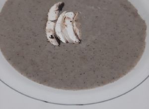 Una foto de Crema de champiñones