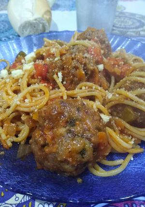 Una foto de ¡Albóndigas con salsa! 😻
