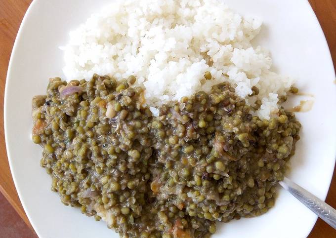 Rice with Ndengu Recipe by Violine Atieno - Cookpad