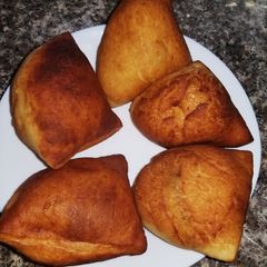 A picture of Mahamri tamu.