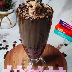 A picture of Creamy Double Chocolate Cold Coffee.