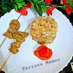 A picture of Chicken Malai boti.
