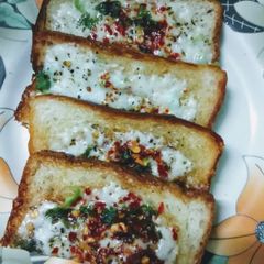 A picture of Garlic bread.