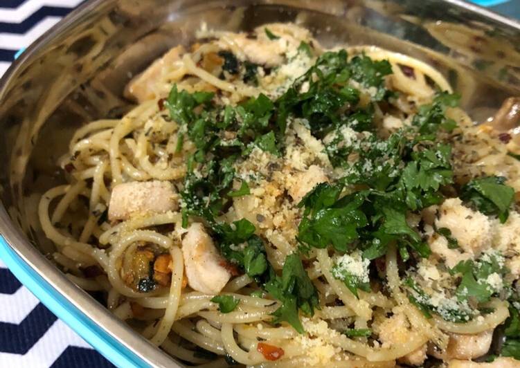 Resep Spaghetti Aglio Olio with Chicken, Bikin Ngiler