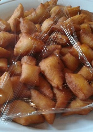 A picture of Mandazi.